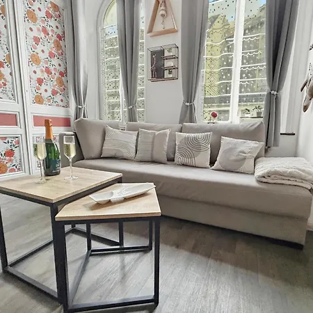 T2 En Centre Historique, Ambiance Chaleureuse * Boulogne-sur-Mer
