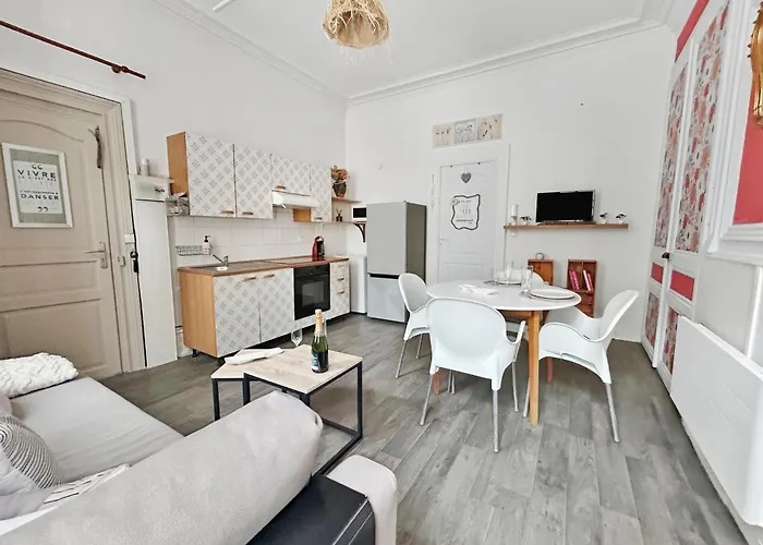 T2 En Centre Historique, Ambiance Chaleureuse * Boulogne-sur-Mer