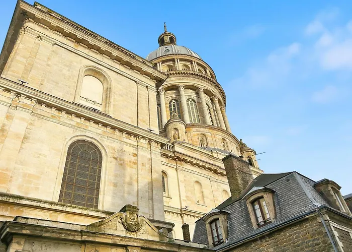 T2 En Centre Historique, Ambiance Chaleureuse Appartamento